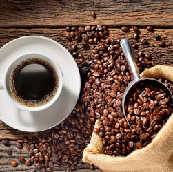 Натуральна свіжообсмажена кава від виробника Роял Лайф