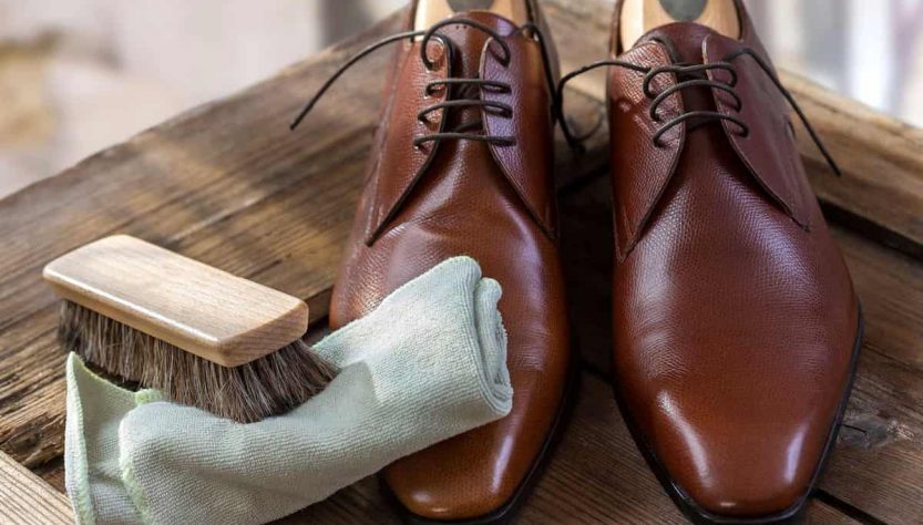 Догляд та чистка взуття: допомога професіоналів