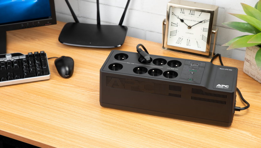 Резервний акумулятор APC be850g2-RS