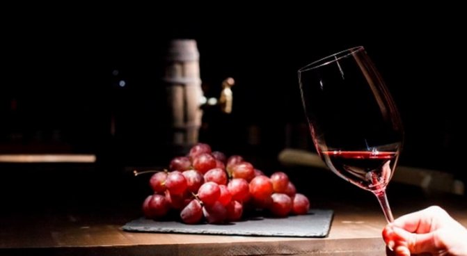 Характеристики червоного вина Апсни