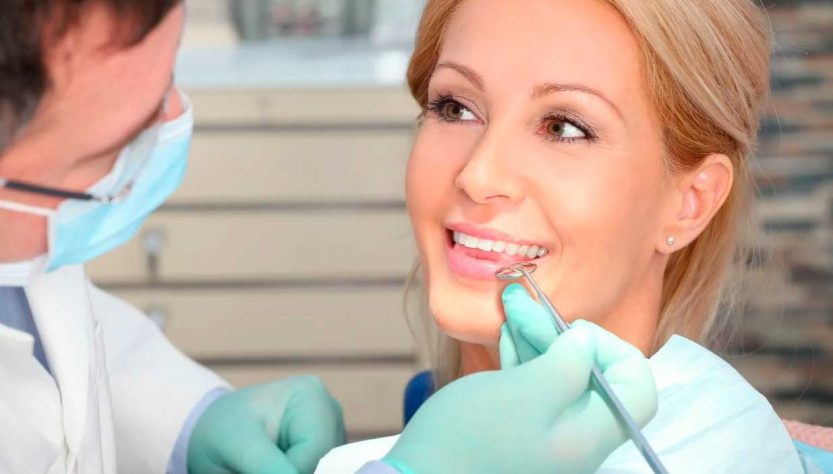 Імплантація зубів: що про неї треба знати