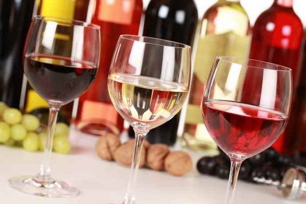 Яке вино корісніше червоне або біле