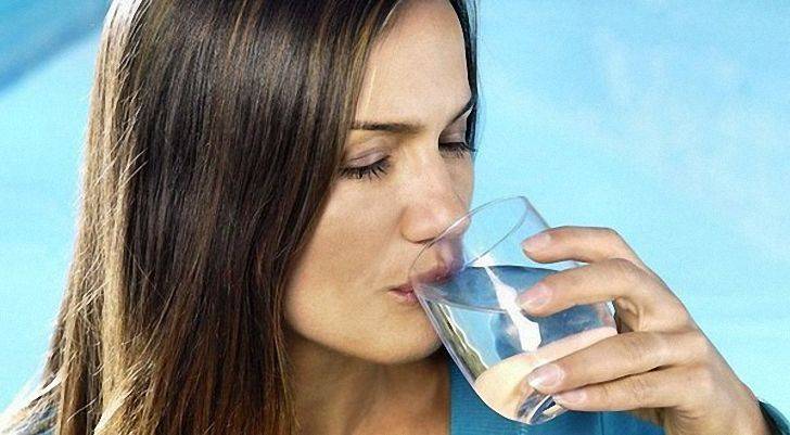пити більше води