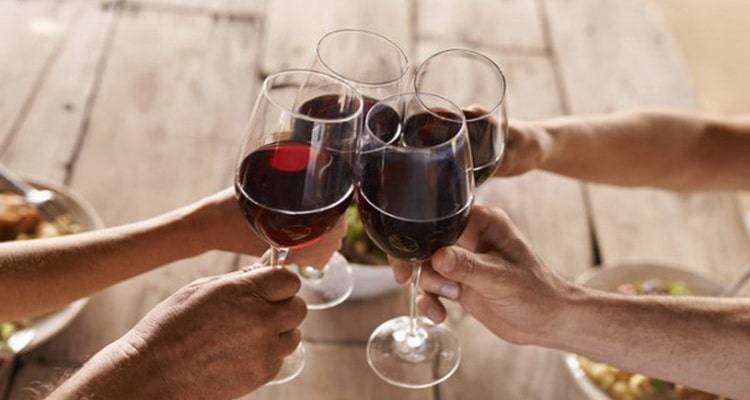 чому вино називають столовим