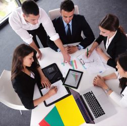 Профессия Team Lead: роль в IT-компании и основные обязанности