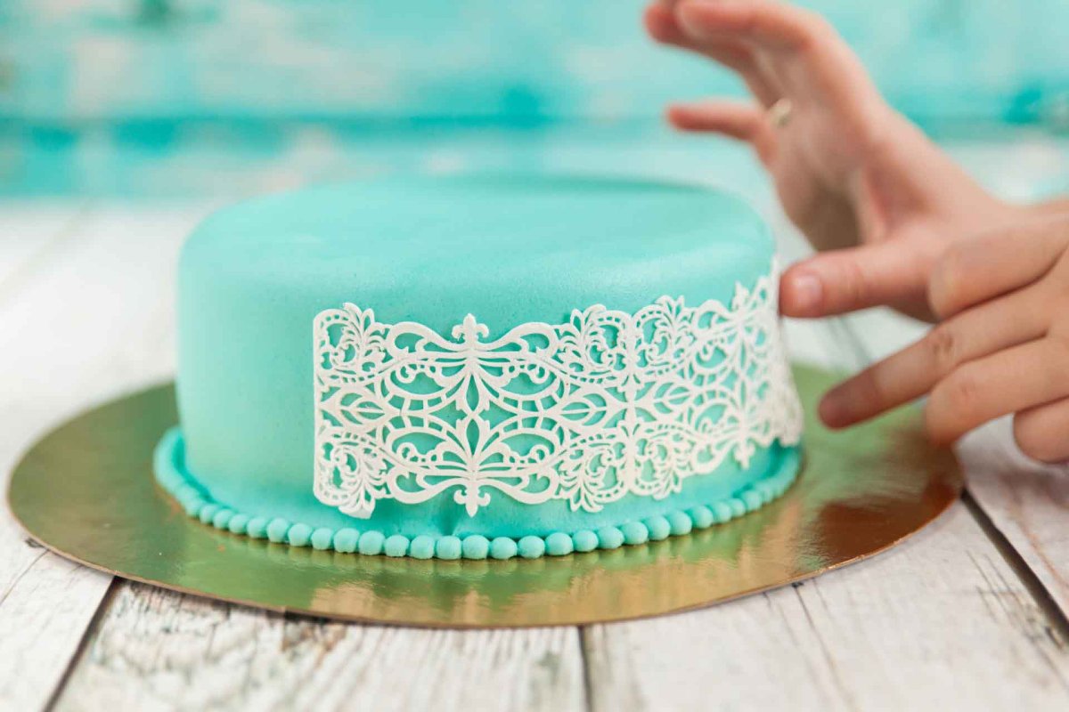 Украшение тортов – важная составляющая десерта