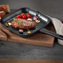 Види сковорідок гриль