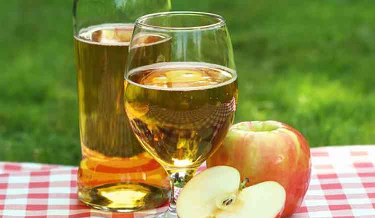 Вино з яблучного соку
