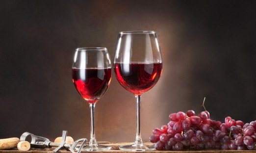 Виноградно порічкове вино